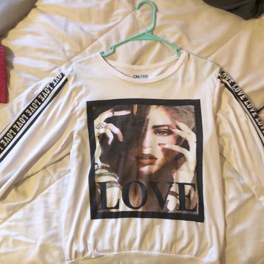 crew neck t shirt